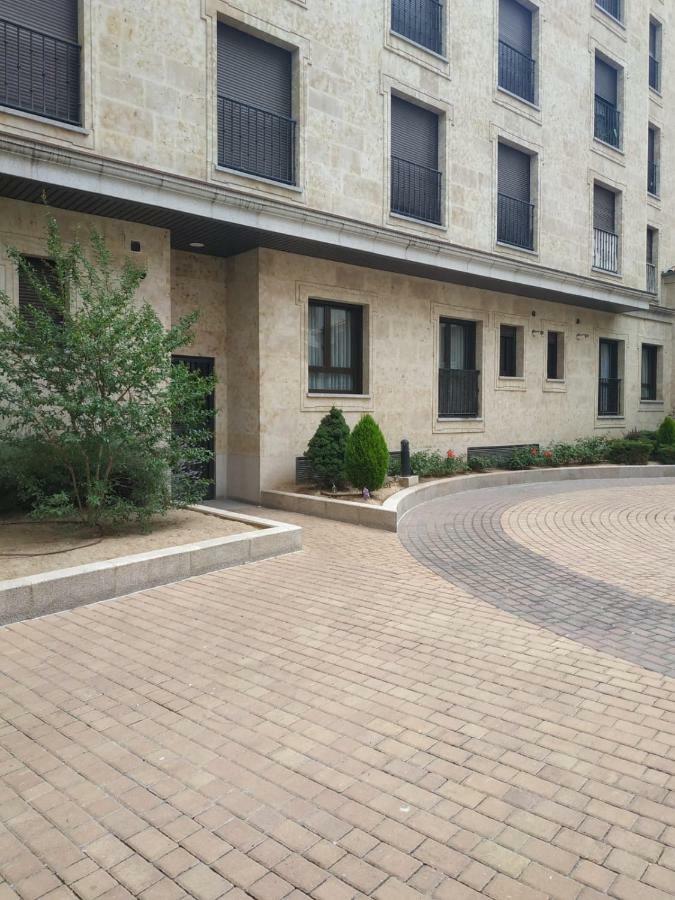 Apartamento Edificio Plaza Gran Via 萨拉曼卡 外观 照片