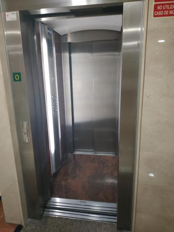 Apartamento Edificio Plaza Gran Via 萨拉曼卡 外观 照片